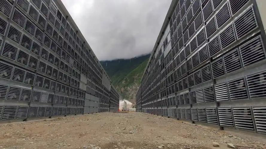Large-scale Bitcoin mining farm with multiple ASIC miners