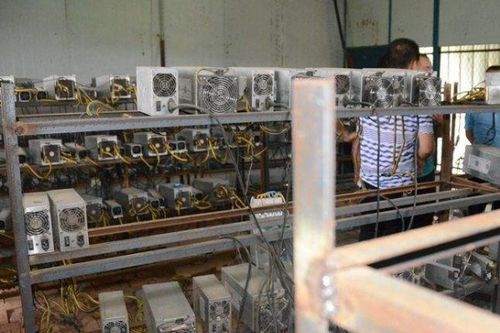 An in-depth view of a mining rig undergoing fault diagnosis, emphasizing tools and techniques for optimal performance